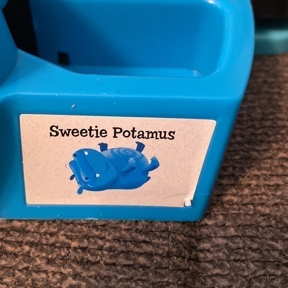 Hungry hungry hippo game - Picture 10 of 12